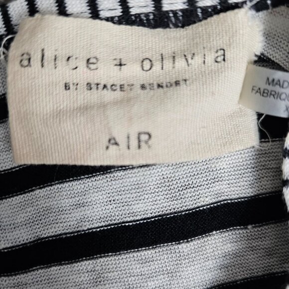 Alice + Olivia by Stacey Bendet Striped Short Sleeve Linen Blend Shift Dress - Picture 3 of 9